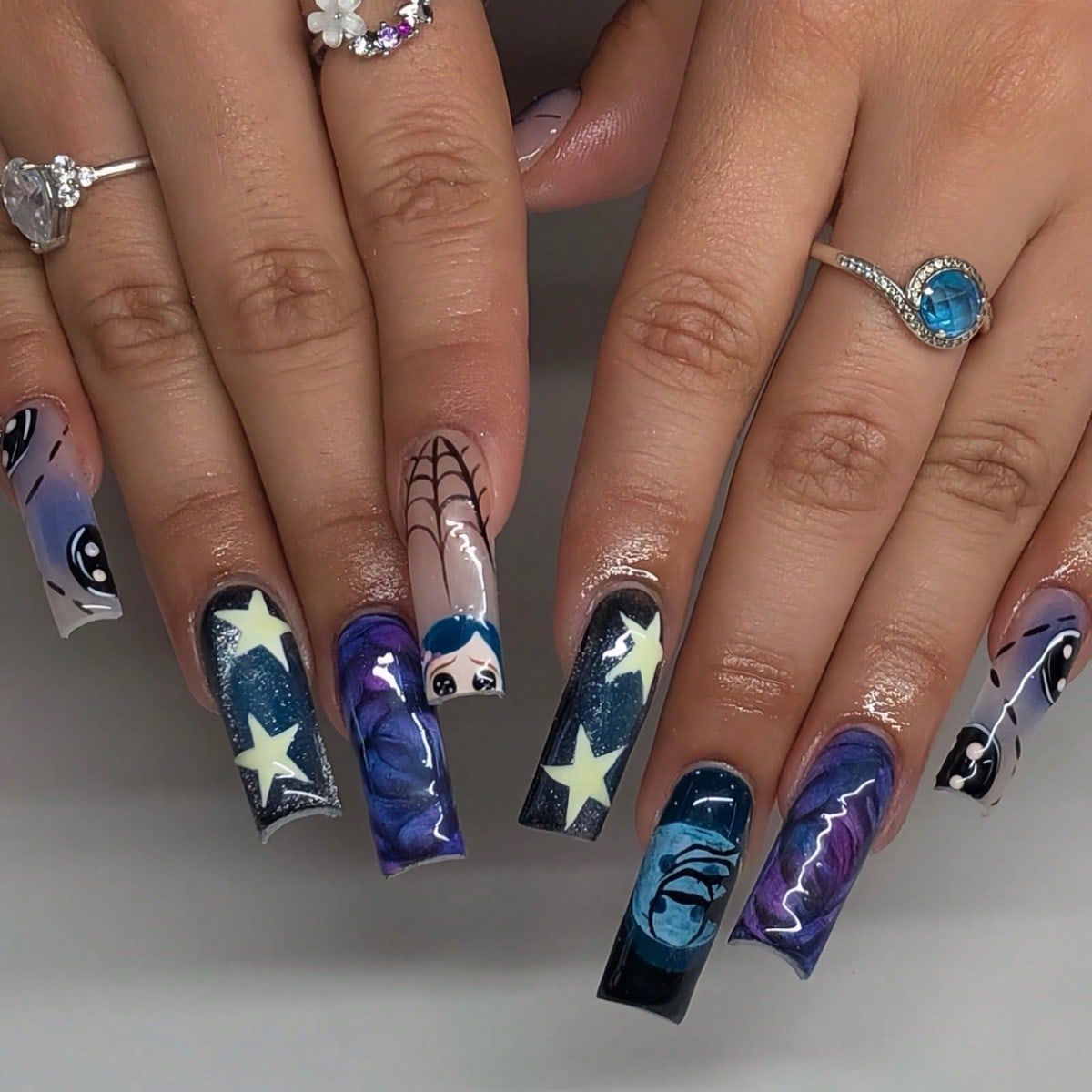 Nail Art Press On - 24 adet Y2k yıldız Graffiti basın
