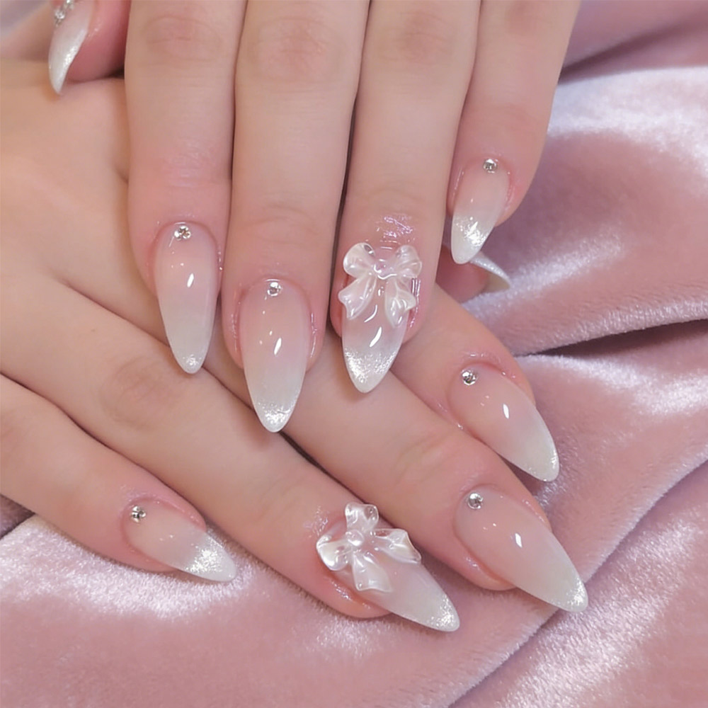 Nail Art Press On - 24 Adet Badem Şeklinde, Tamamen Kaplayan,